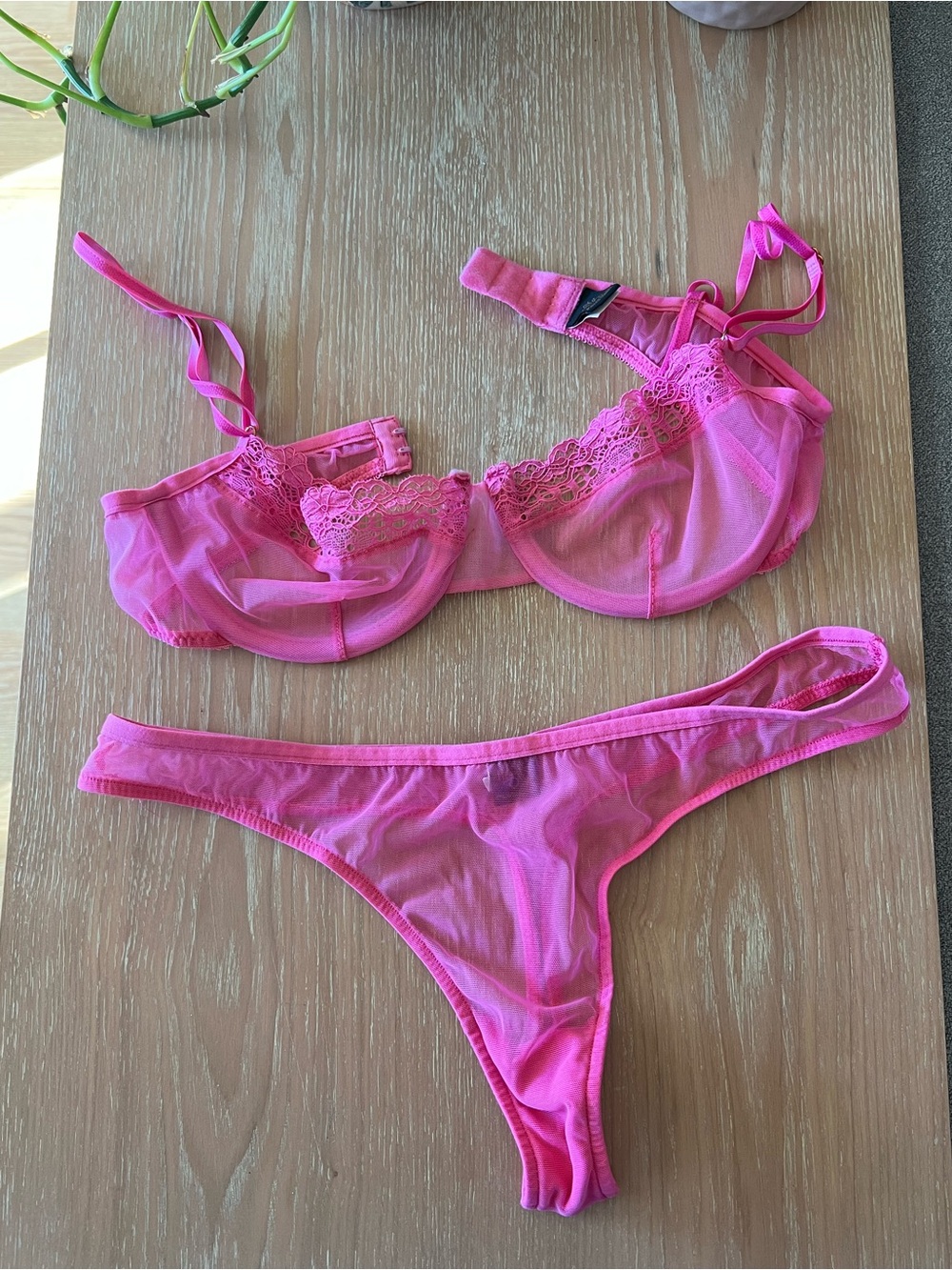 Only Hearts Lingerie Set in
French Rose